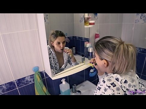 ❤️ Críochnaíonn Hack le óga i pitseámaí cum ó bhéal i asal - letty black ❤️ Físeán gnéis linn ❤
